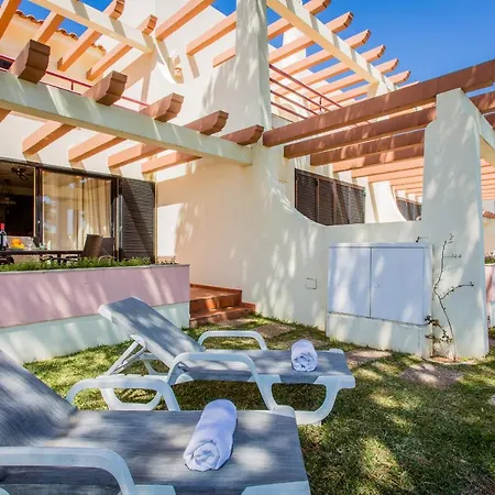 Сasa de vacaciones House Albufeira